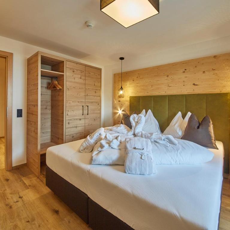 Hotel Hubertushof - Suite mit 2 Schlafzimmern - 5