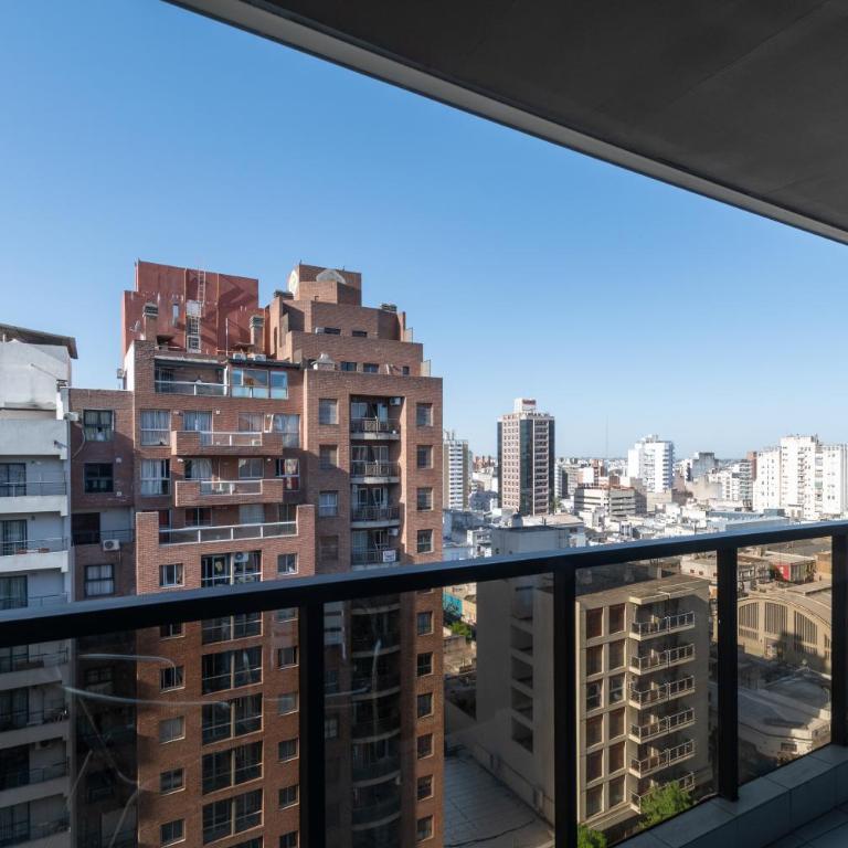 AT Suites - Apartamento con balcón - 13