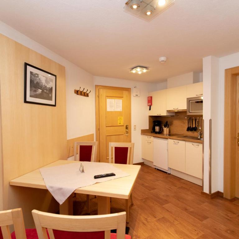 Appartements Kardona - Familien-Apartment mit 2 Schlafzimmern - 5