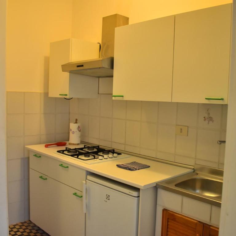 Romolo House - Casa Vacanze - 15