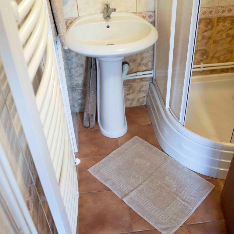 Apartments Holiday Home Srce - Two-Bedroom Apartment - 56