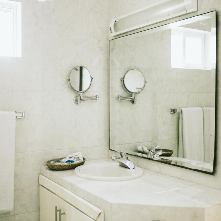 Diamond Bay - Deluxe Suite - 5