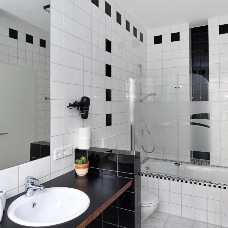 Apartment Nürnberg Like Home - Appartamento con Balcone - 18