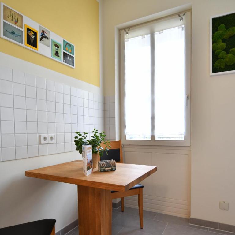 Apartment Nürnberg Like Home - Appartamento con Balcone - 10