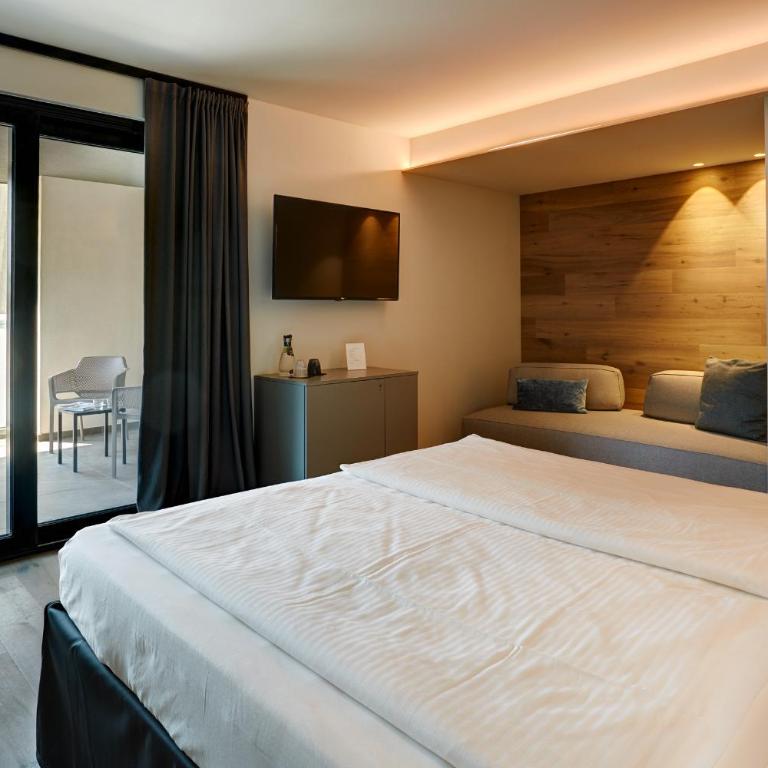 Hotel Villa Enrica - Junior Suite con Balcone e Vista Lago - 4