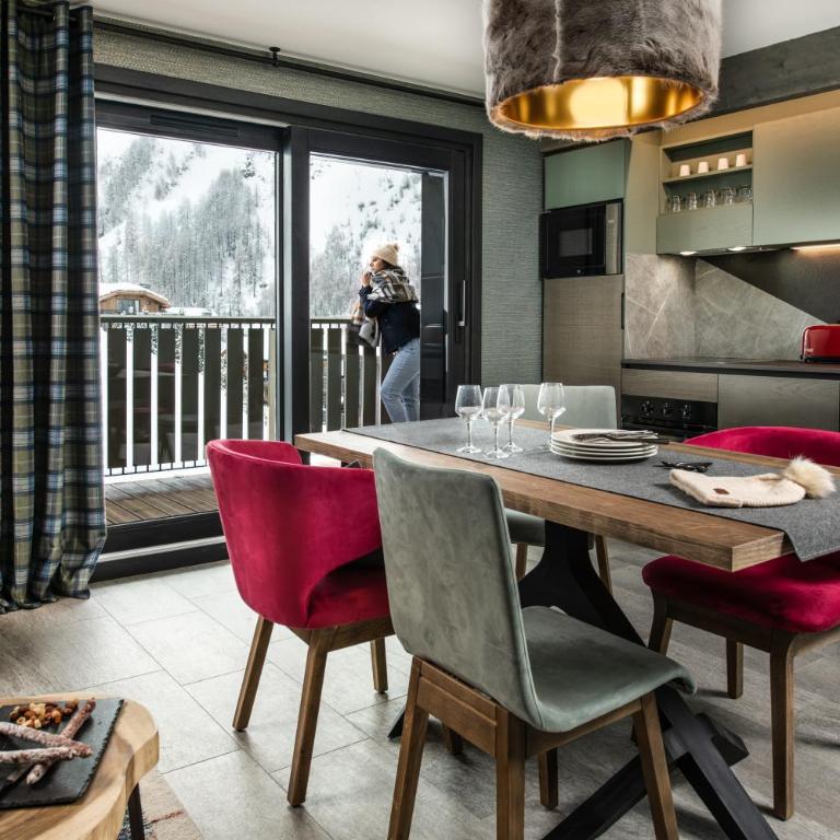 Chalets Izia - Village Montana - Appartement 2 Chambres (4 Adultes) - 1