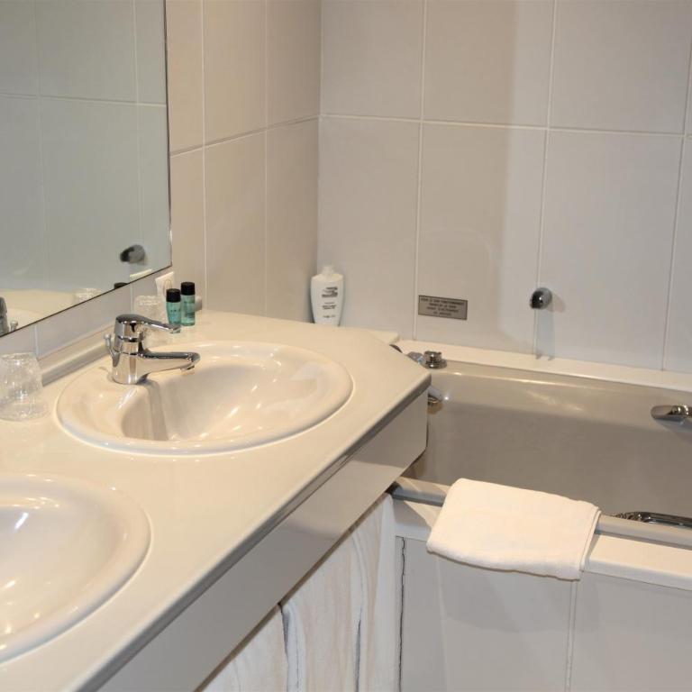 Amirauté Hôtel Golf Deauville - Suite Balnéo - 4