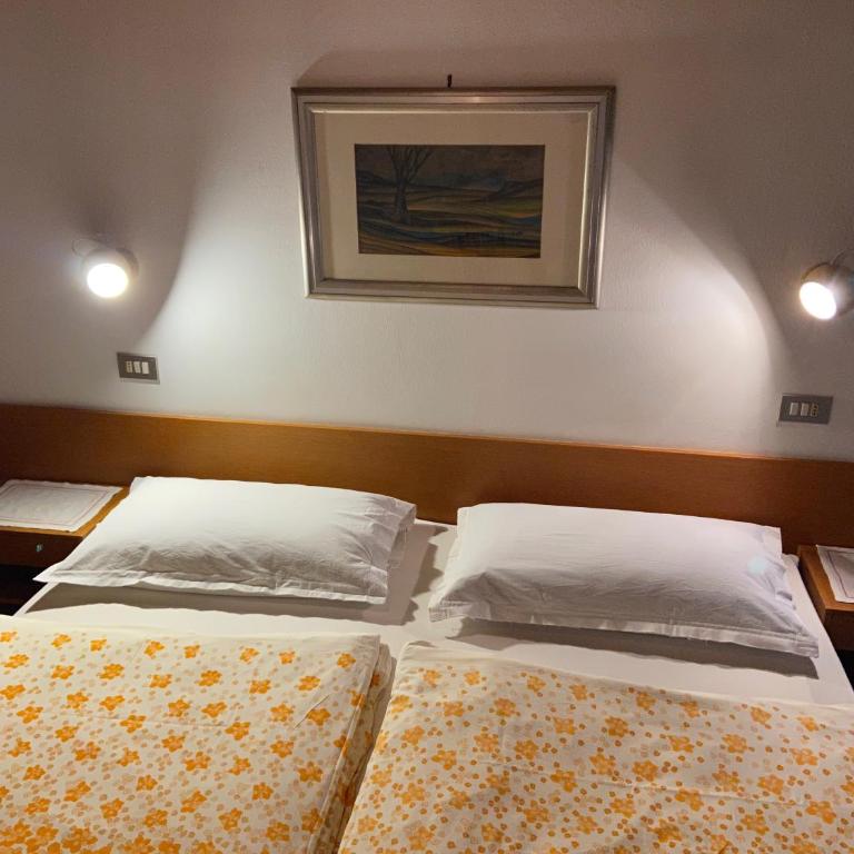 Gasthof Albergo Ressmair - Camera Matrimoniale con Bagno Privato - 9
