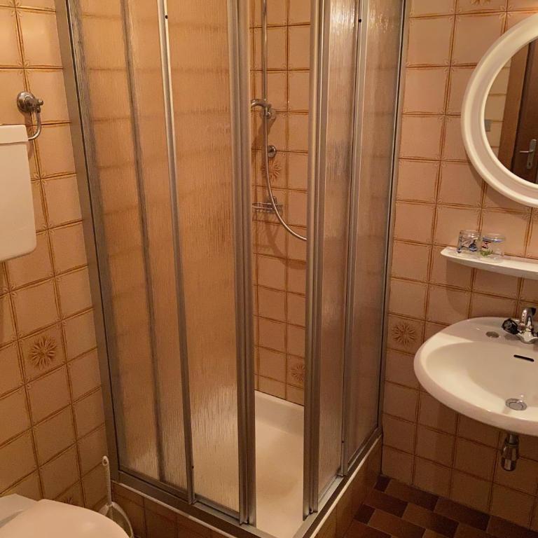 Gasthof Albergo Ressmair - Camera Tripla con Bagno Privato - 6