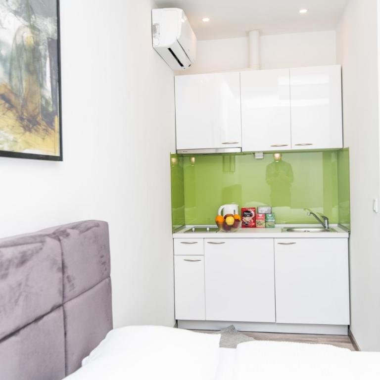 Modern studio for 3 people in the Heart of the City Center - Studio - 1