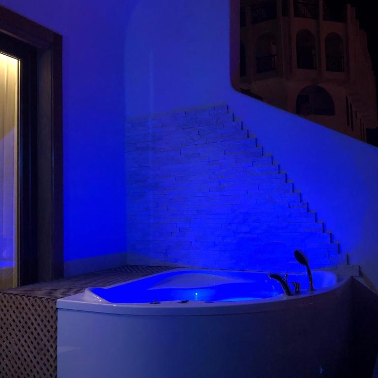 LUX&2Jacuzzi. NEW! Golden Mile Las Americas, Parque Santiago 2. Pool heated Sea water 2 BDR - Apartamento de 2 dormitorios - 7