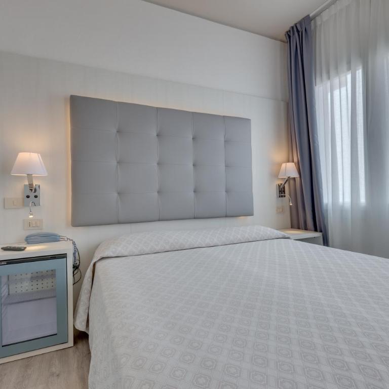 Hotel Austria - Camera Matrimoniale - 1