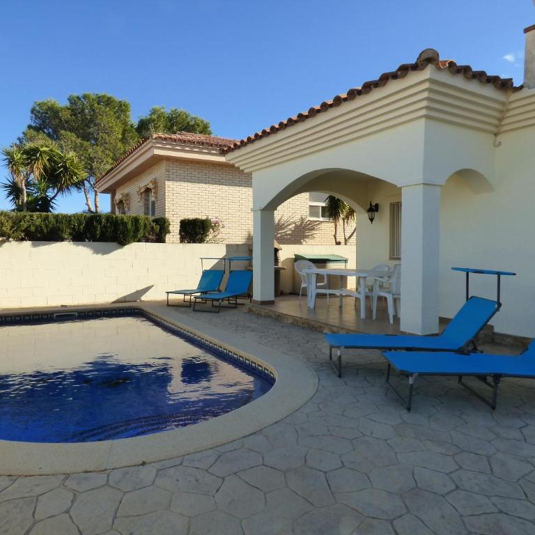 Encarni - Three-Bedroom Townhouse - 6