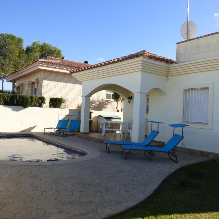 Encarni - Three-Bedroom Townhouse - 5