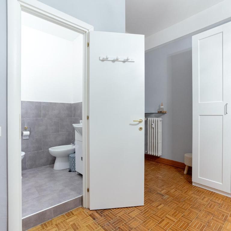 Holiday Max - Camera Tripla con Bagno Privato - 7