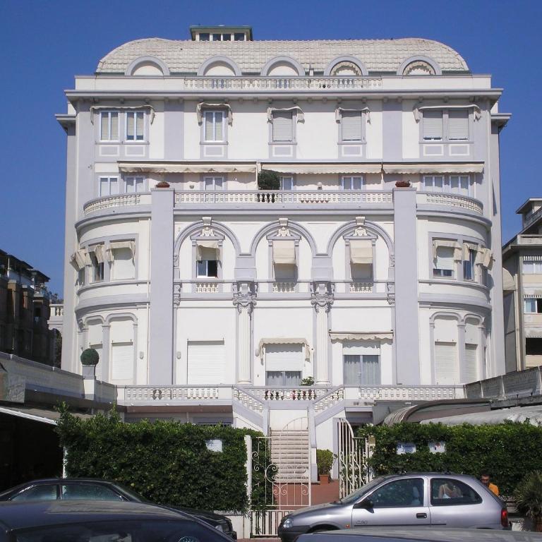 Centro Residenziale Maestoso - Appartamento con 1 Camera da Letto e Vista Mare - 1