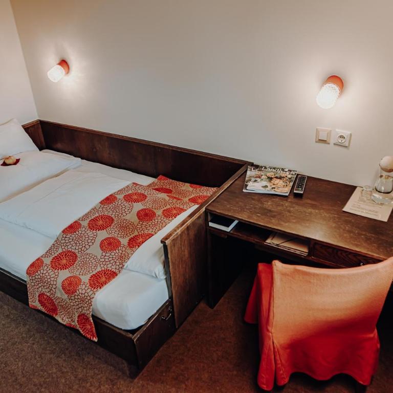 Der Eberhard - Sleep & Dine A9 Exit 133 - Basic Einzelzimmer - 6