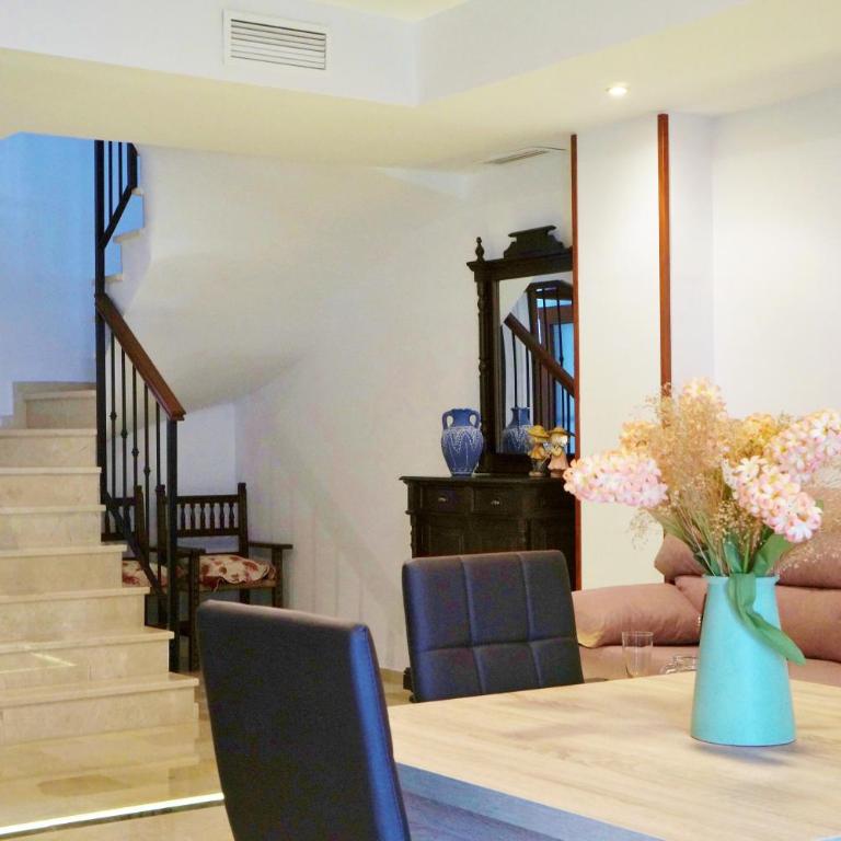 Dúplex Centro Parking Ronda - Apartamento de 3 dormitorios - 8