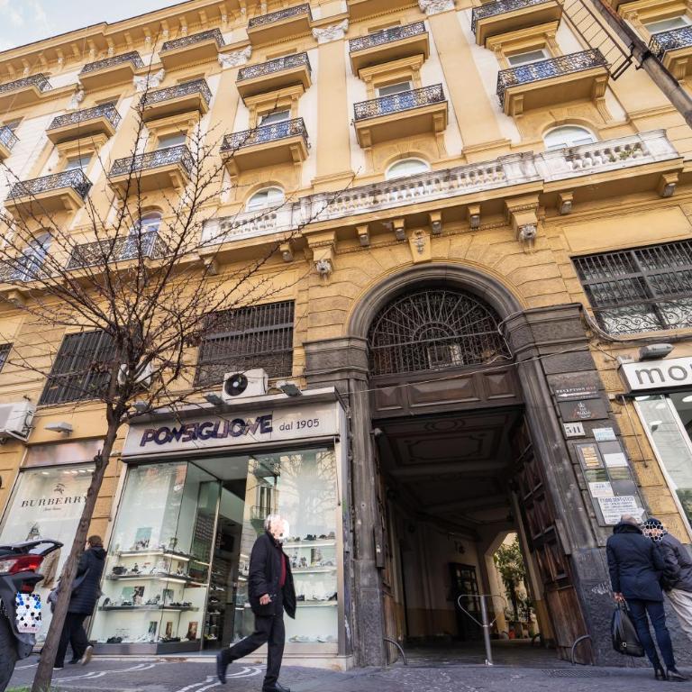 Royal House Napoli Centro, by ClaPa Group - Superior King Room - 2