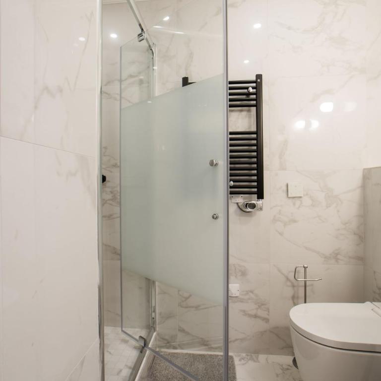 SUITE SARTRE : au cœur de la Rive Gauche, neuf, design, 2/4 personnes - Appartement 1 Chambre - 8