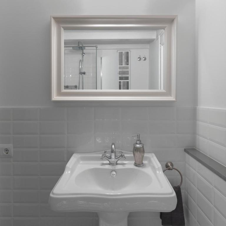 Rosselló Apartment - Two-Bedroom Apartment - 20