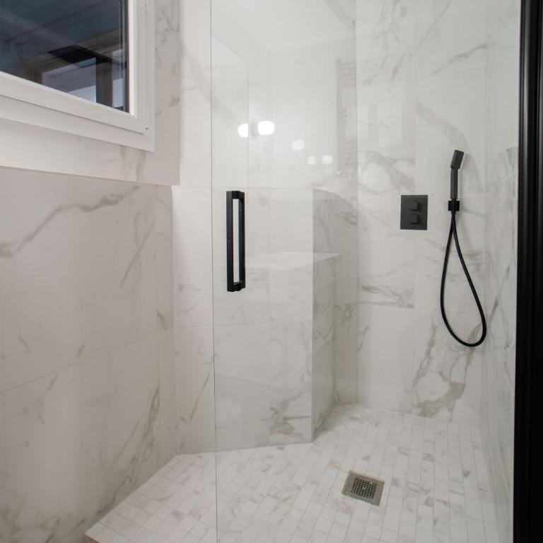 SUITE DESNOS : au cœur de la Rive Gauche, neuf, design, 2 personnes - Appartement 1 Chambre - 7