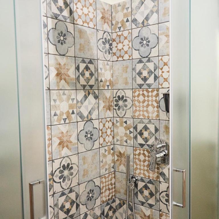 Una Chicca a Roma - Chambre Double Deluxe avec Lit d'Appoint - 5