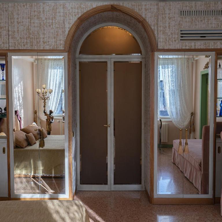 Ca' Degli Specchi Grand Canal - Appartamento con 2 Camere da Letto e Vista Acqua - 11
