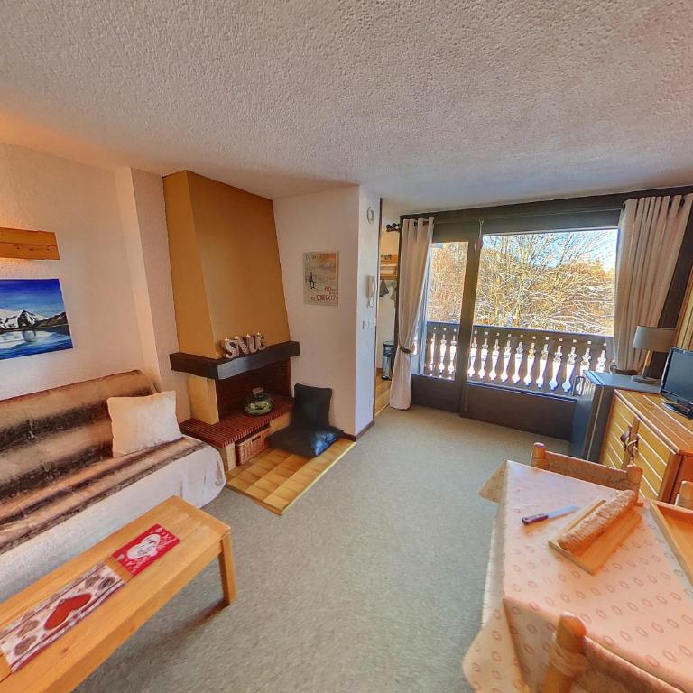 OEI20 - Studio 4/5 Pers proche centre Carroz - Monolocale - 2