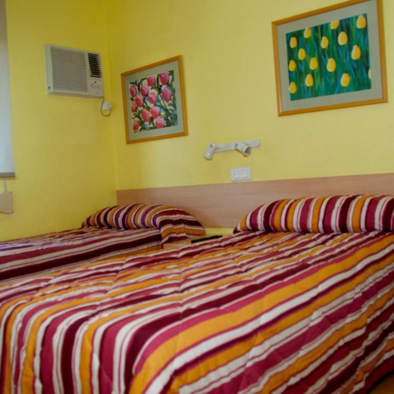 Hostal El Jardín - Habitación Doble - 1 o 2 camas - 4