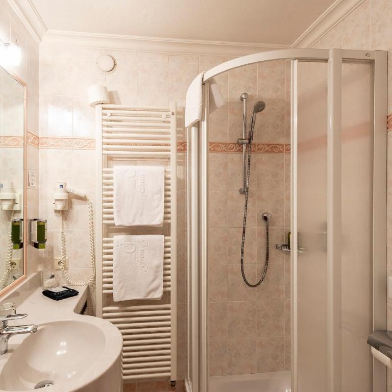 Hotel Gran Fanes - Standard Triple Room - 3