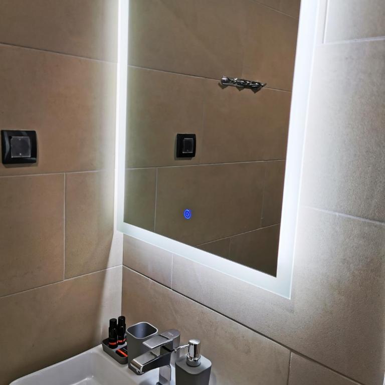 Milmari boutique apartment S4 - One-Bedroom Apartment - 13