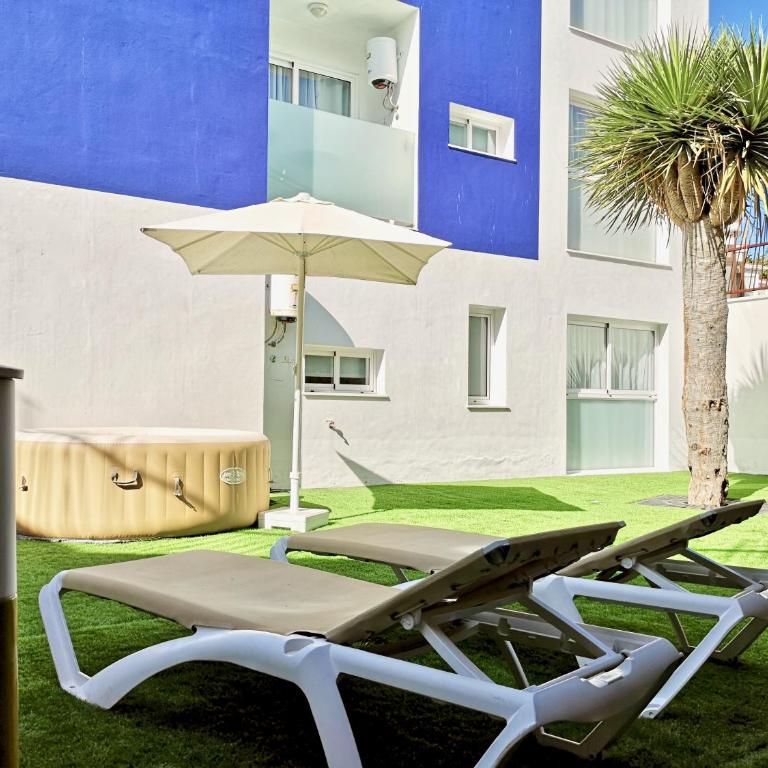 The Blue Corner Apartments - Trabaja y desconecta: Apartamento con bañera de hidromasaje y jardín - 19