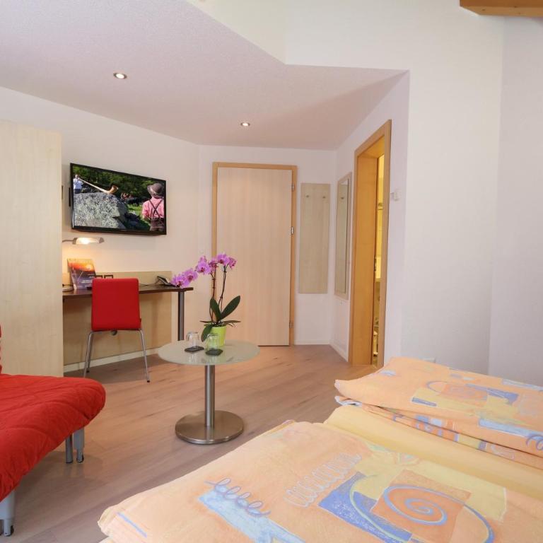 Feehof - Doppelzimmer mit Balkon - 2