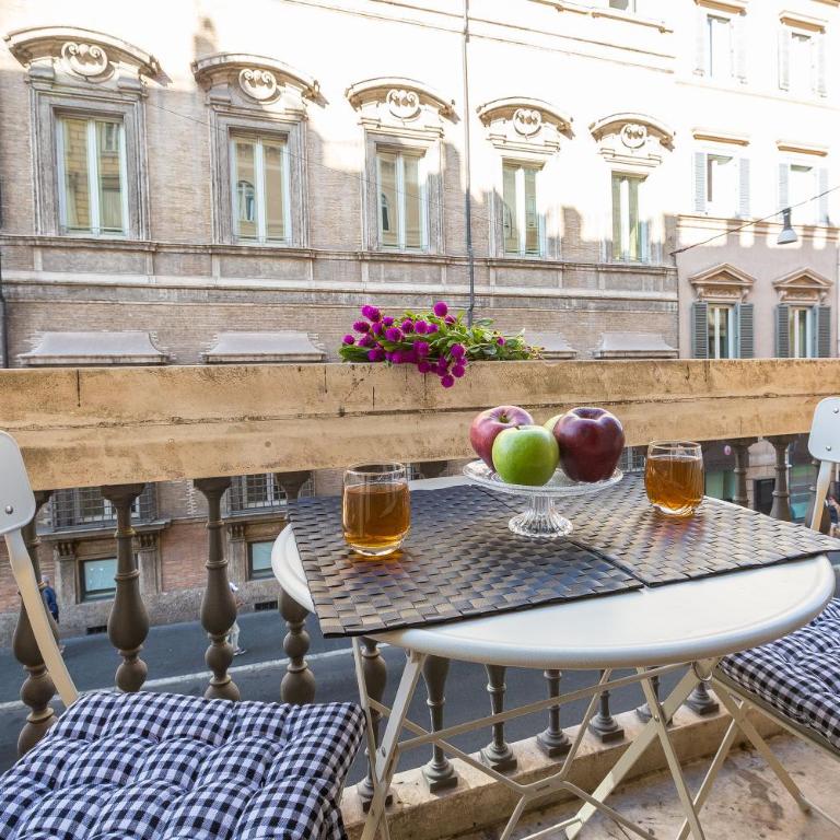 Amazing Piazza Venezia Suites - Appartamento Deluxe con Balcone - 4