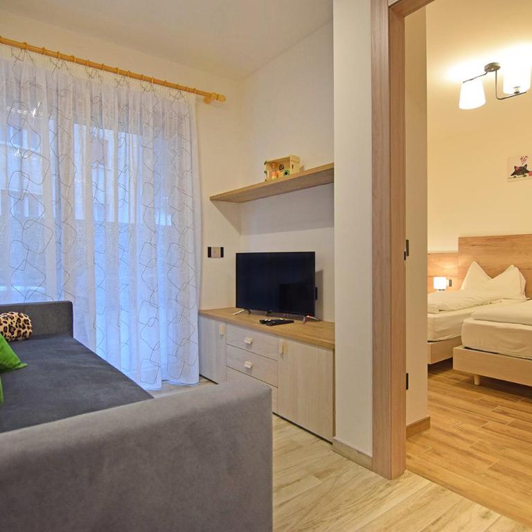 Vacanze Arcobaleno - Casa con 2 Camere da Letto - 12