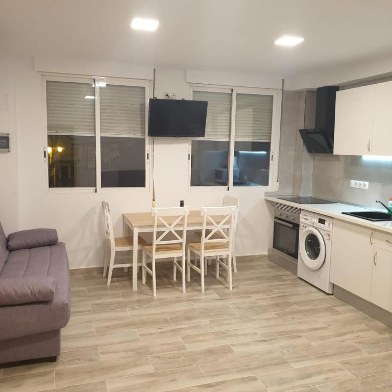 Style Apartments Cabanyal Marina Beach - One-Bedroom Apartment - 4