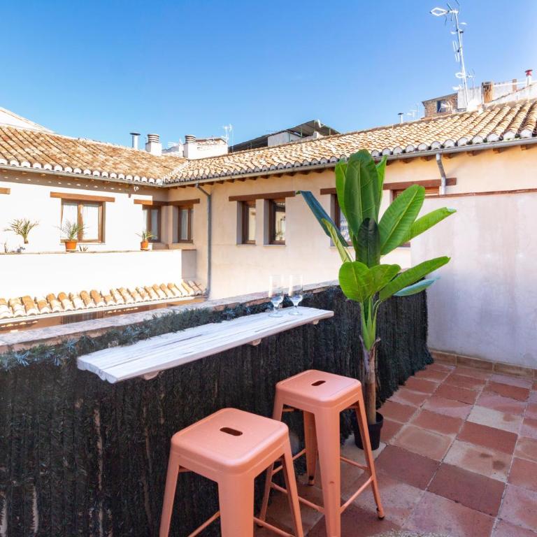 WintowinRentals Fabuloso ático con terraza junto al Albaicín - Two-Bedroom Apartment - 3