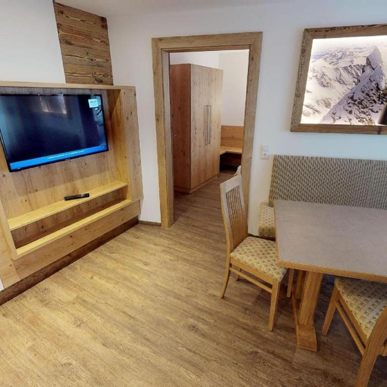 Pension Bergkristall - Apartment mit 2 Schlafzimmern und Infrarotkabine - 5