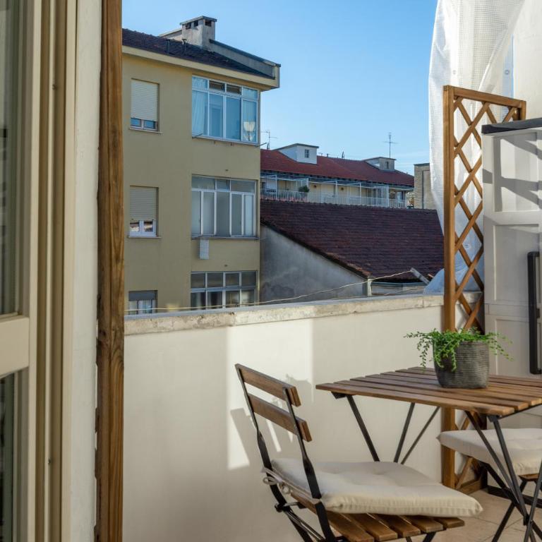 GuestHost - Toc-Toc Apartment a 10 min dall'Ospedale Maria Vittoria - One-Bedroom Apartment - 23