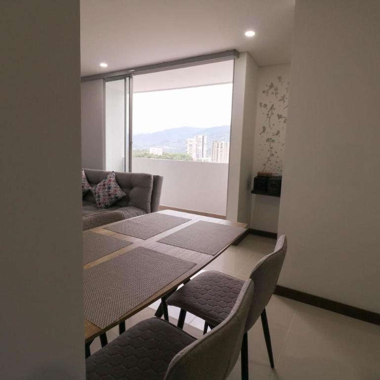 Apartamento Hermoso y Exclusivo en el Norte, Apto 1307 T-2 - Apartamento de 2 dormitorios - 13