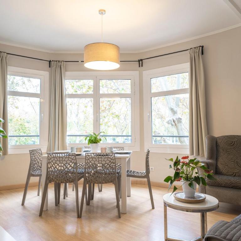 The Family Host - Lost Garden Ciutadella Park - Apartment Superior Park views - 4