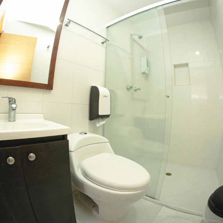 Llanogrande Airport by Bernalo Hotels - Standard Triple Room - 3