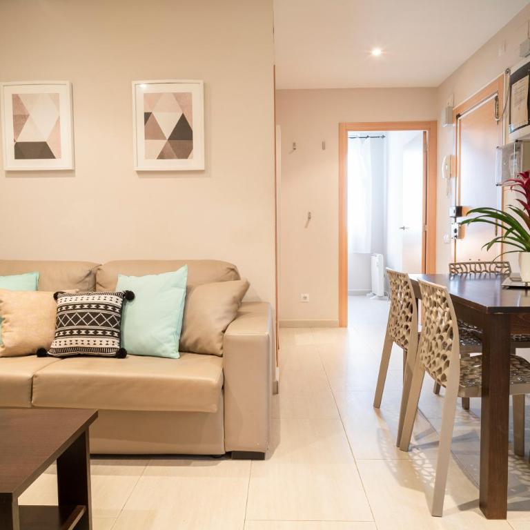 The Family Host - Lost Garden Ciutadella Park - Apartment Attic Rooftop views - 6