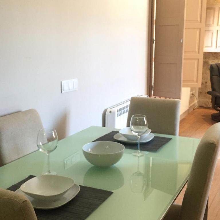 Calle Toro 2, 1º con balcones a la misma Plaza Mayor!! - Apartamento Deluxe - 11