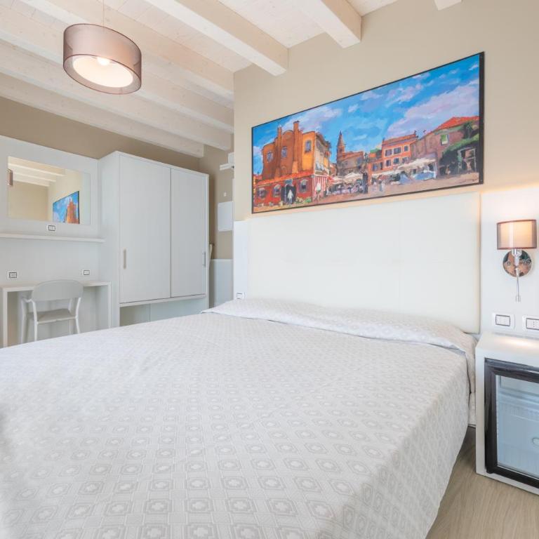 Hotel Austria - Camera Familiare (2 Adulti + 2 Bambini) - 1