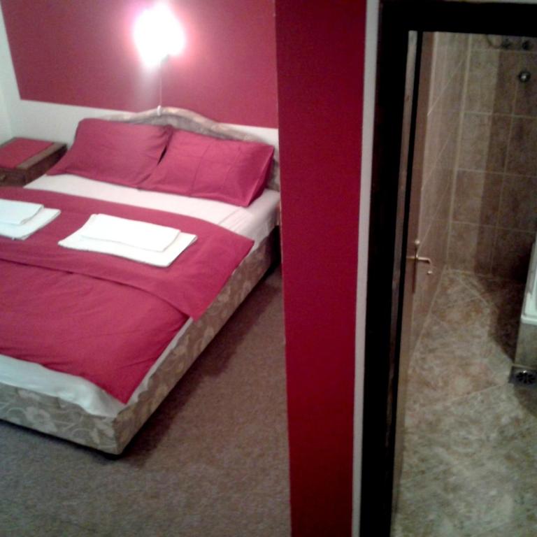 Rooms Lisičić - Trokrevetna Soba - 11