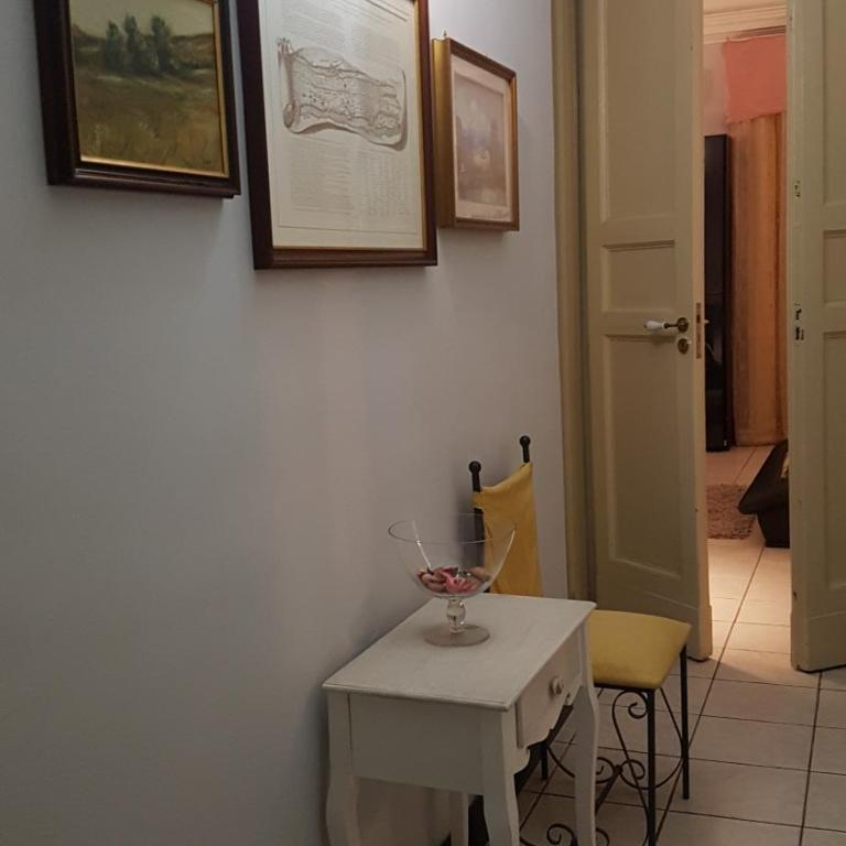 Hotel Sangiuliano 132 centro storico Catania - Deluxe Quadruple Room with Balcony - 4