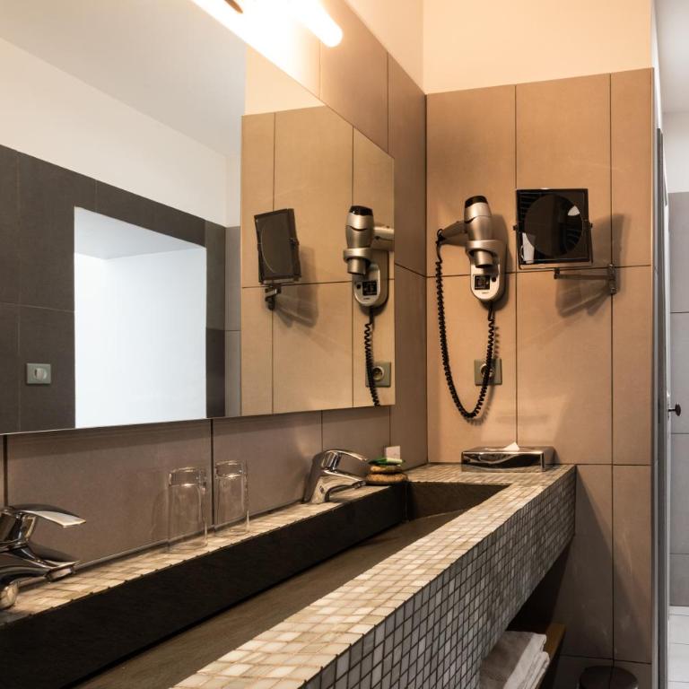 Boutique Hôtel Entraigues - Chambre Double Deluxe - 6
