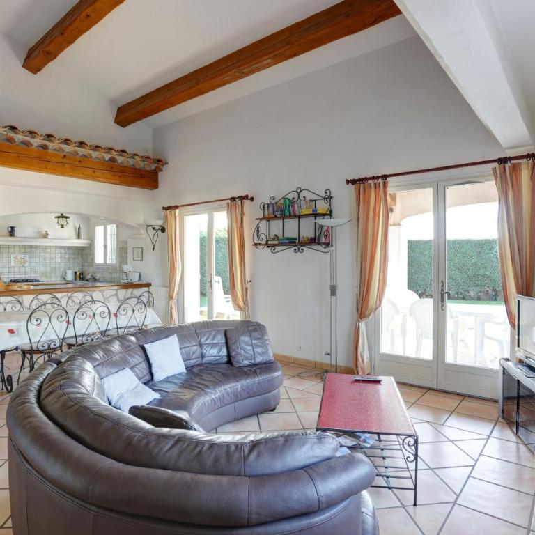 villa de charme, 8 pers, climatisée, piscine chauffée, calme garanti - Villa - 8